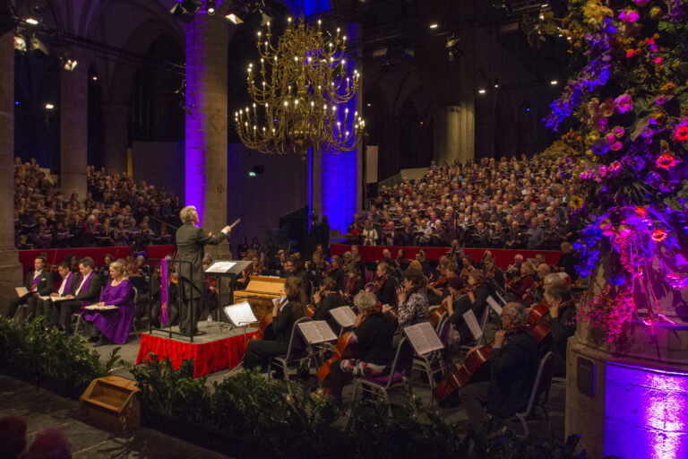 Dirigent Bernhard Touwen - afbeelding vergroten